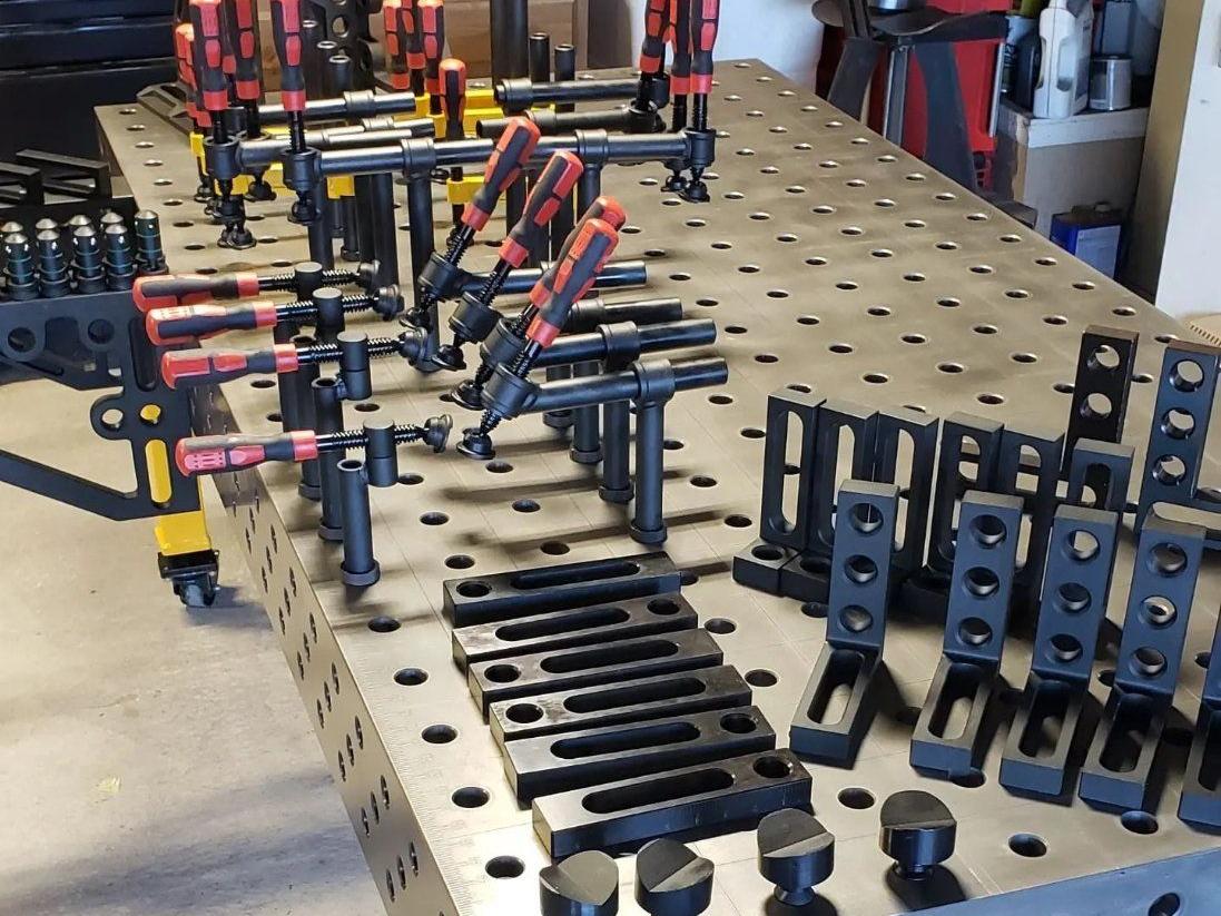 Modul qaynaq masası